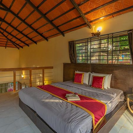 Q Swarga Retreat Otel Attigundi Dış mekan fotoğraf