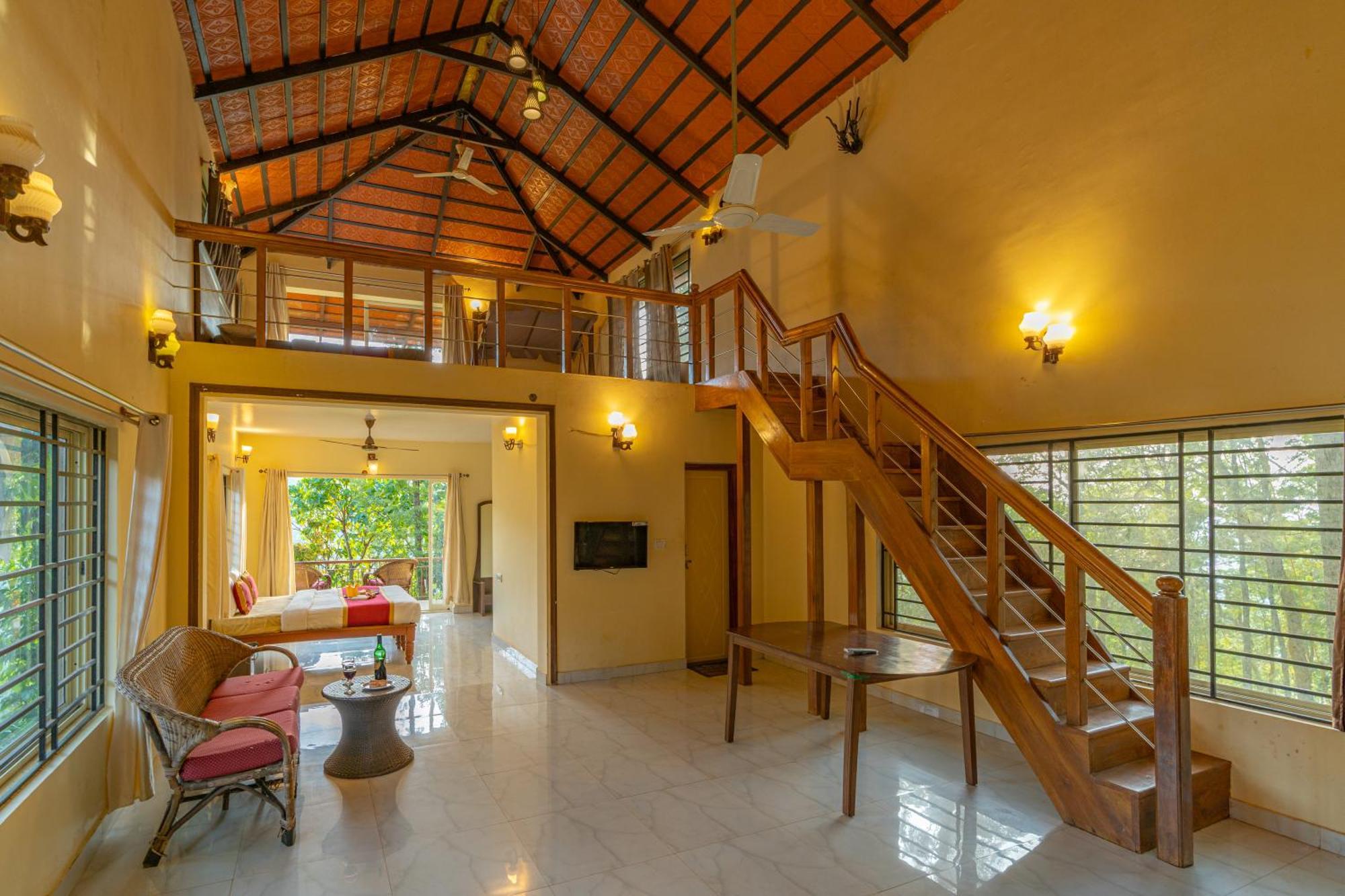 Q Swarga Retreat Otel Attigundi Dış mekan fotoğraf