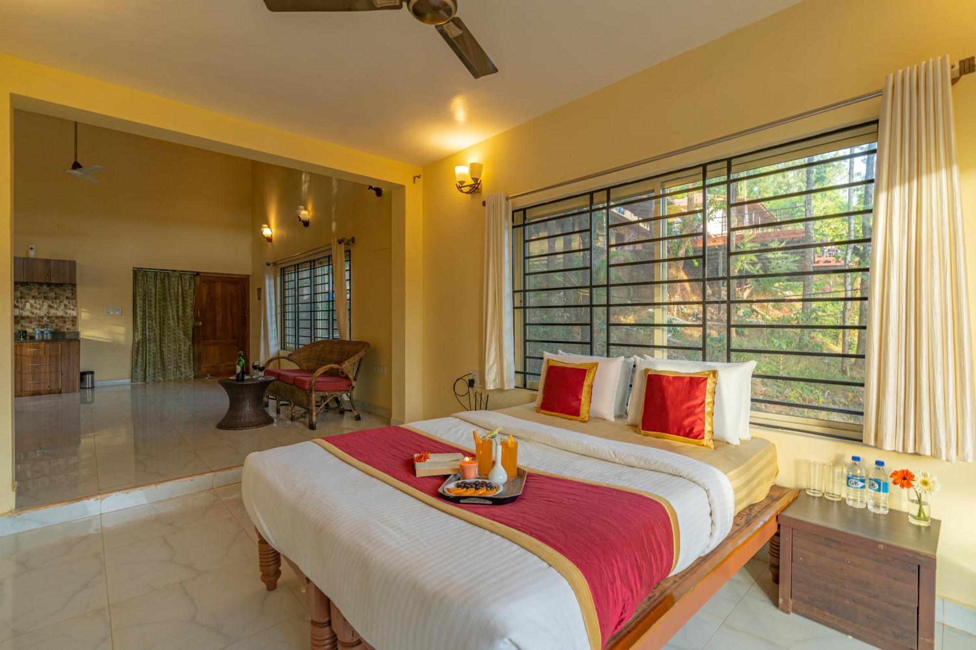Q Swarga Retreat Otel Attigundi Dış mekan fotoğraf